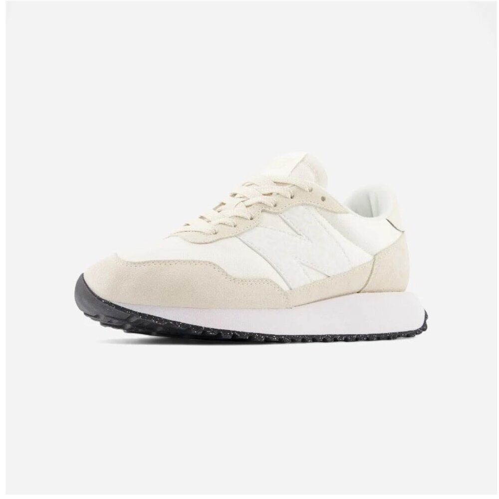 New Balance 237 Sneaker size 8.5